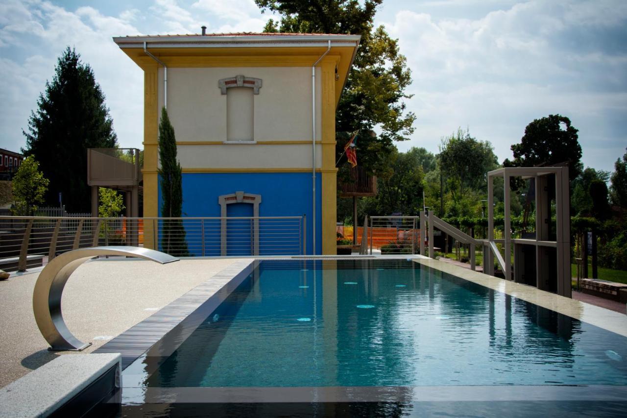 Borgo Stazione Bike Inn Valeggio sul Mincio Ngoại thất bức ảnh